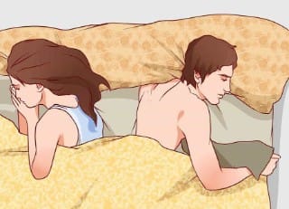 Paar nach zu viel Alkohol beim Sex
